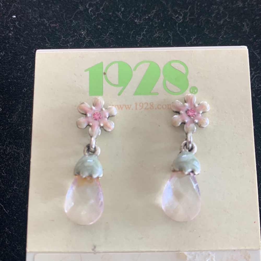 Vintage 1928 brand earrings